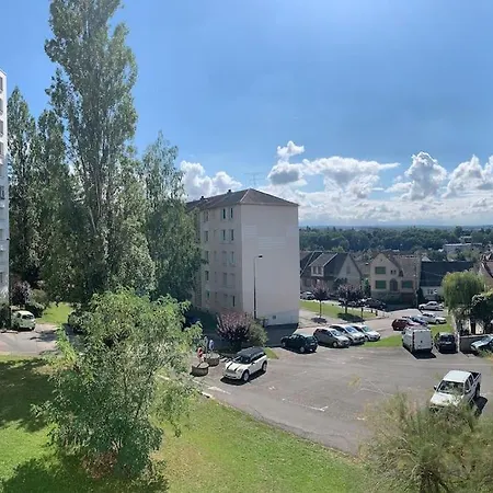 Appartement Familiale Et Conviviale 2 Chambres A Montlucon - 250M Hopital Exterior photo